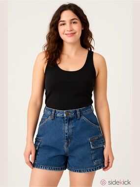 Riders by Lee Vintage High Rise Denim Cargo Shorts, Size 6 M.